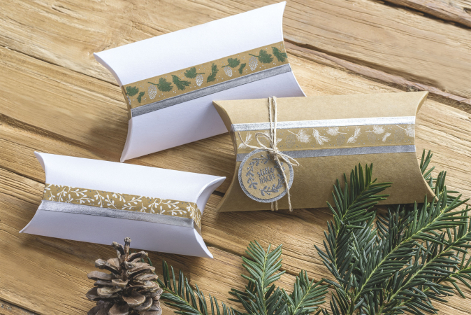 detail Dekorační pásky Vánoční jmelí, stříbrné 5 pásek